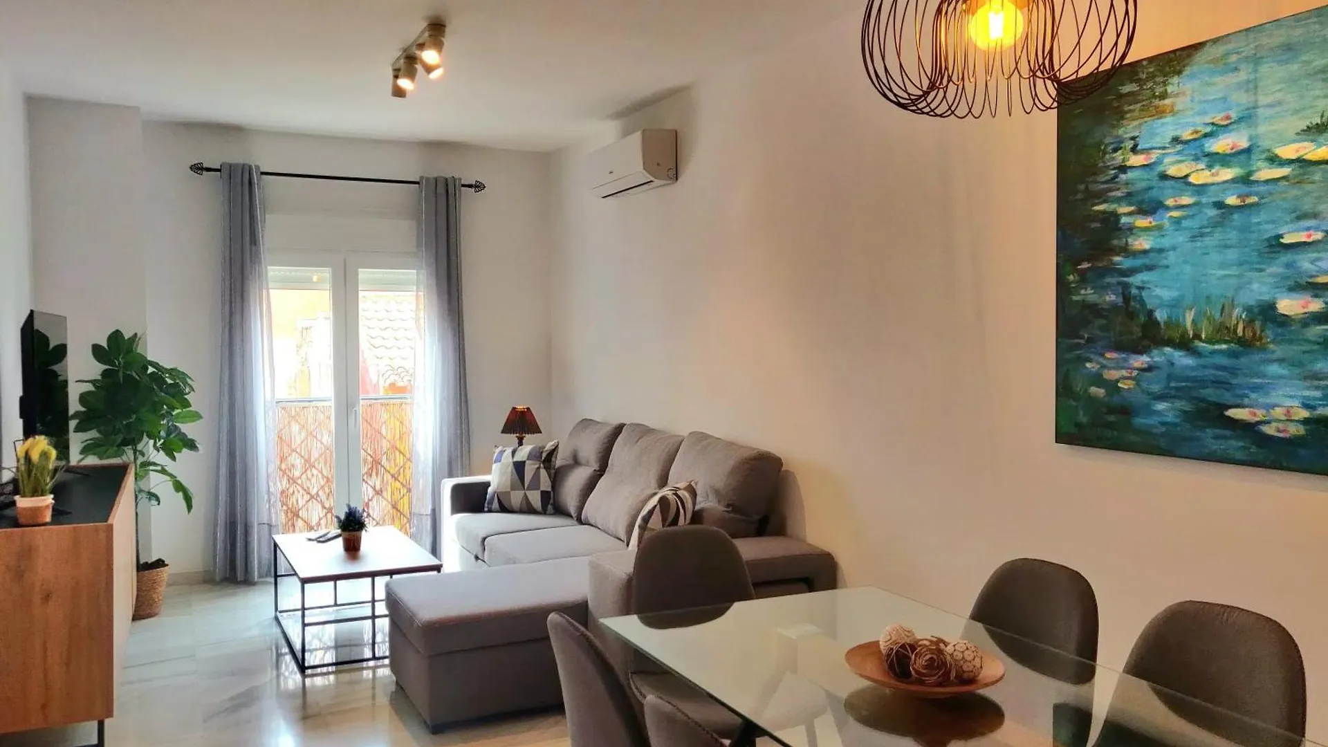 Fantastico Apartamento En El Centro De Málaga